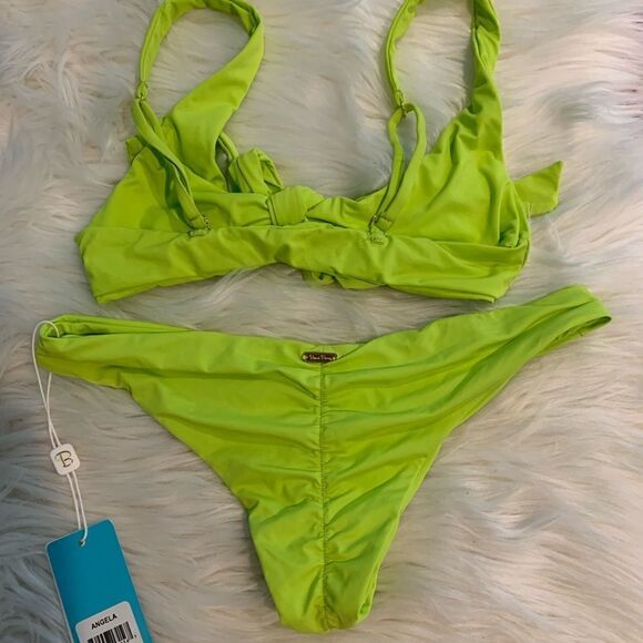 Beach Bunny Bikini Set - Picture 5 of 11